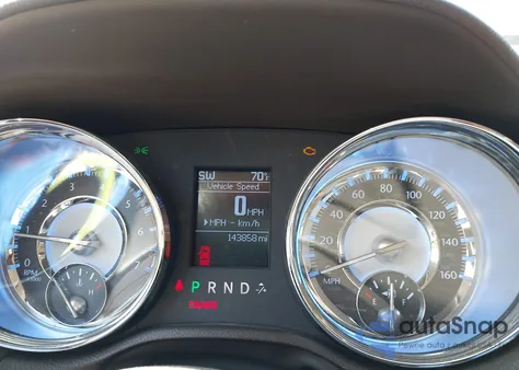 2011 Chrysler 300C Awd from USA, damaged, VIN 2C3CK6CT7BH569513